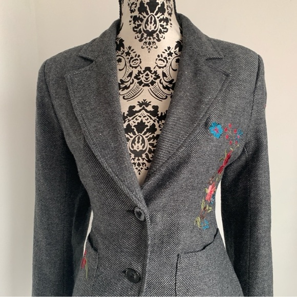 Vintage 90s Y2K Embroidered Blazer - Picture 2 of 13